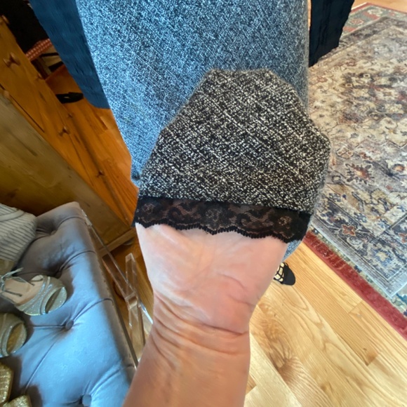 Richard Malcolm Skirt with Touches of Sequin and Lace - Size 10 - Picture 7 of 10